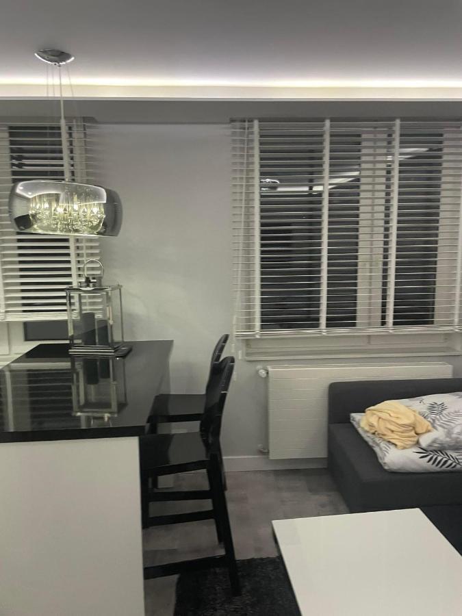 Apartament APARTAMENT Poniatowa Zewnętrze zdjęcie